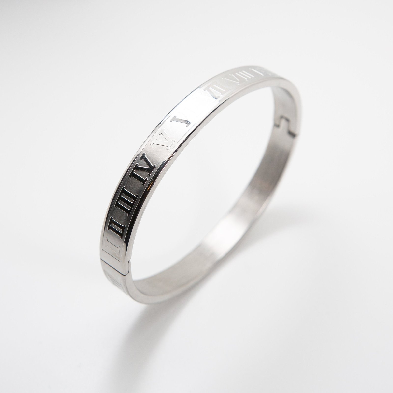 Roman Numero Silver Cuff photo 2