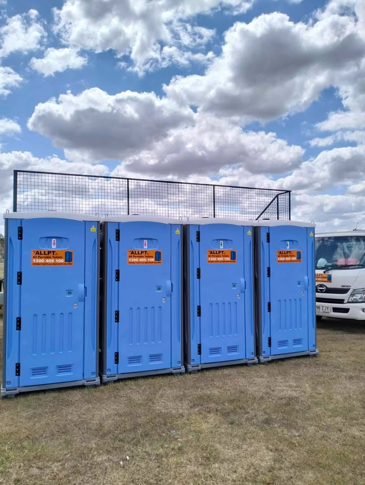 Toilet hire- Events/Longer (Del inc*) photo 7