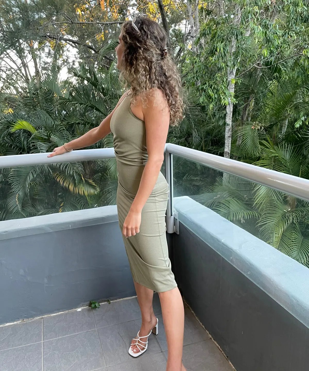 MESHKI Denver Midi Dress Green Size 6 photo 4