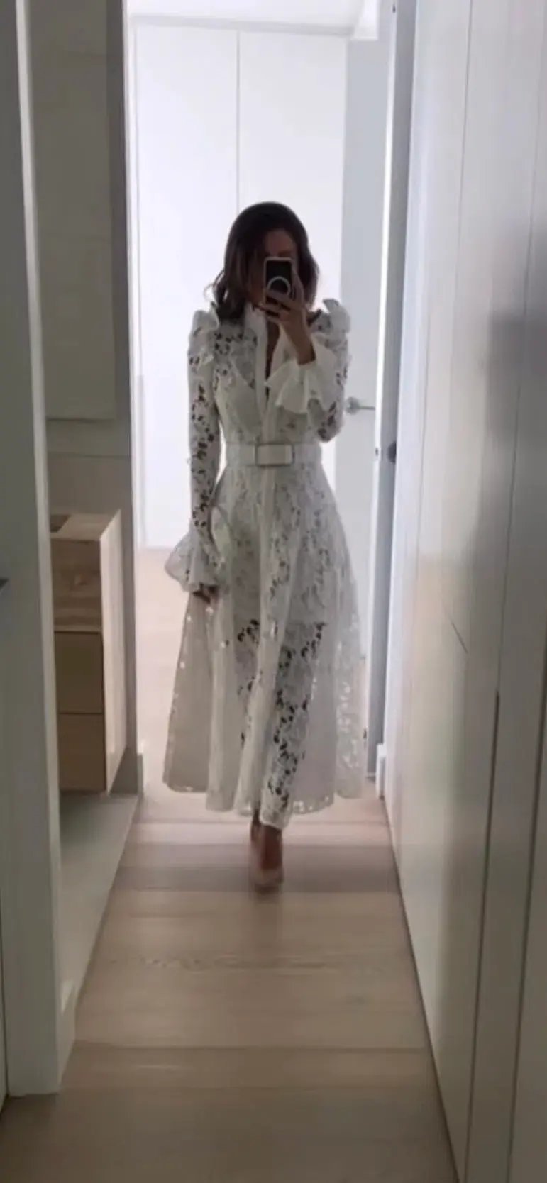 Leo Lin Aliyah Lace Butterfly Sleeve White Size AU 10 photo 7