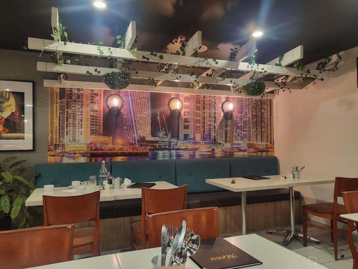 Entire Venue at Bombat Masala photo 4