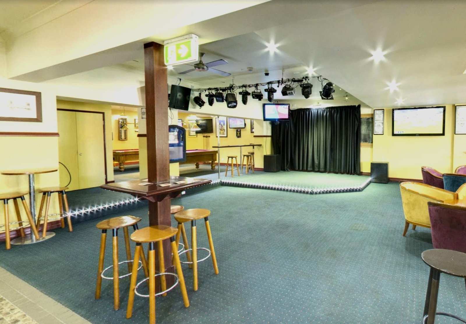 The Wah Bar at Beerwah Hotel photo 8