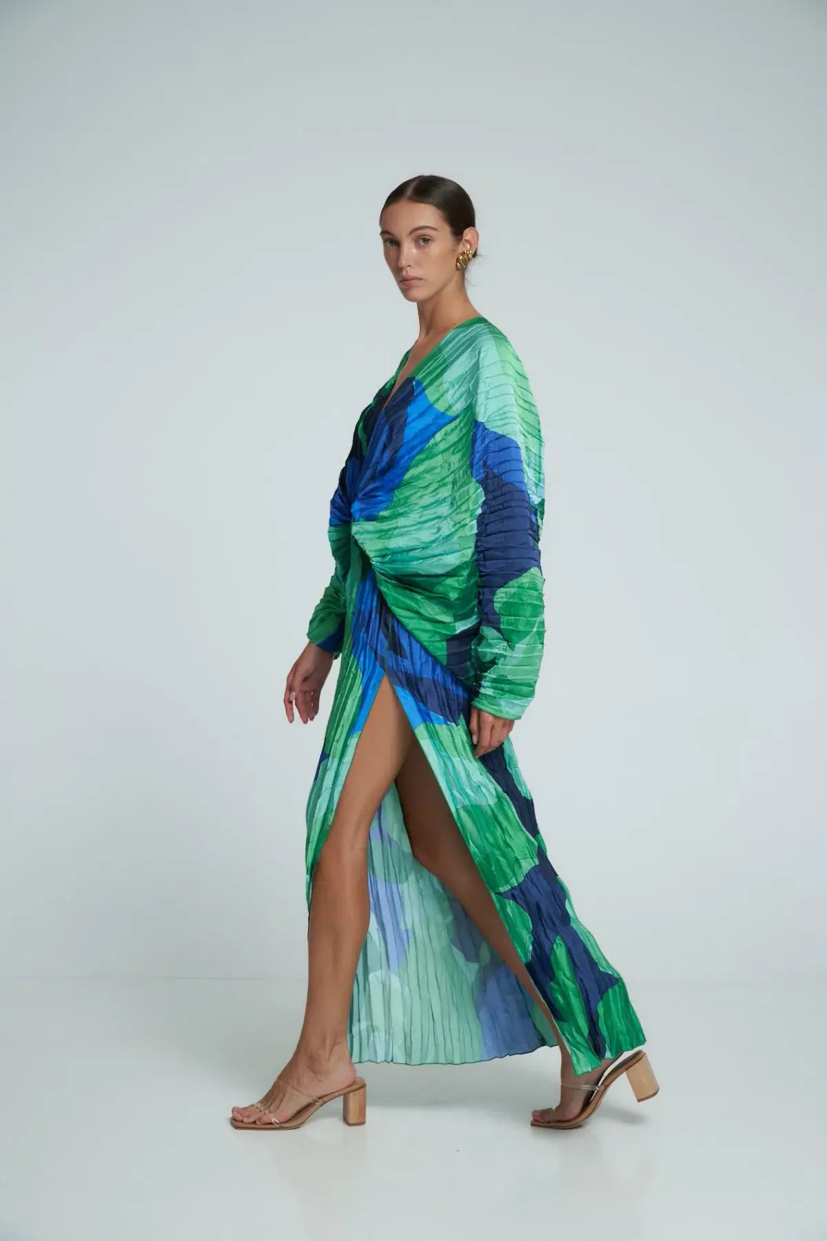 L’Idee De Luxe Gown Capri Green Size 10 photo 3