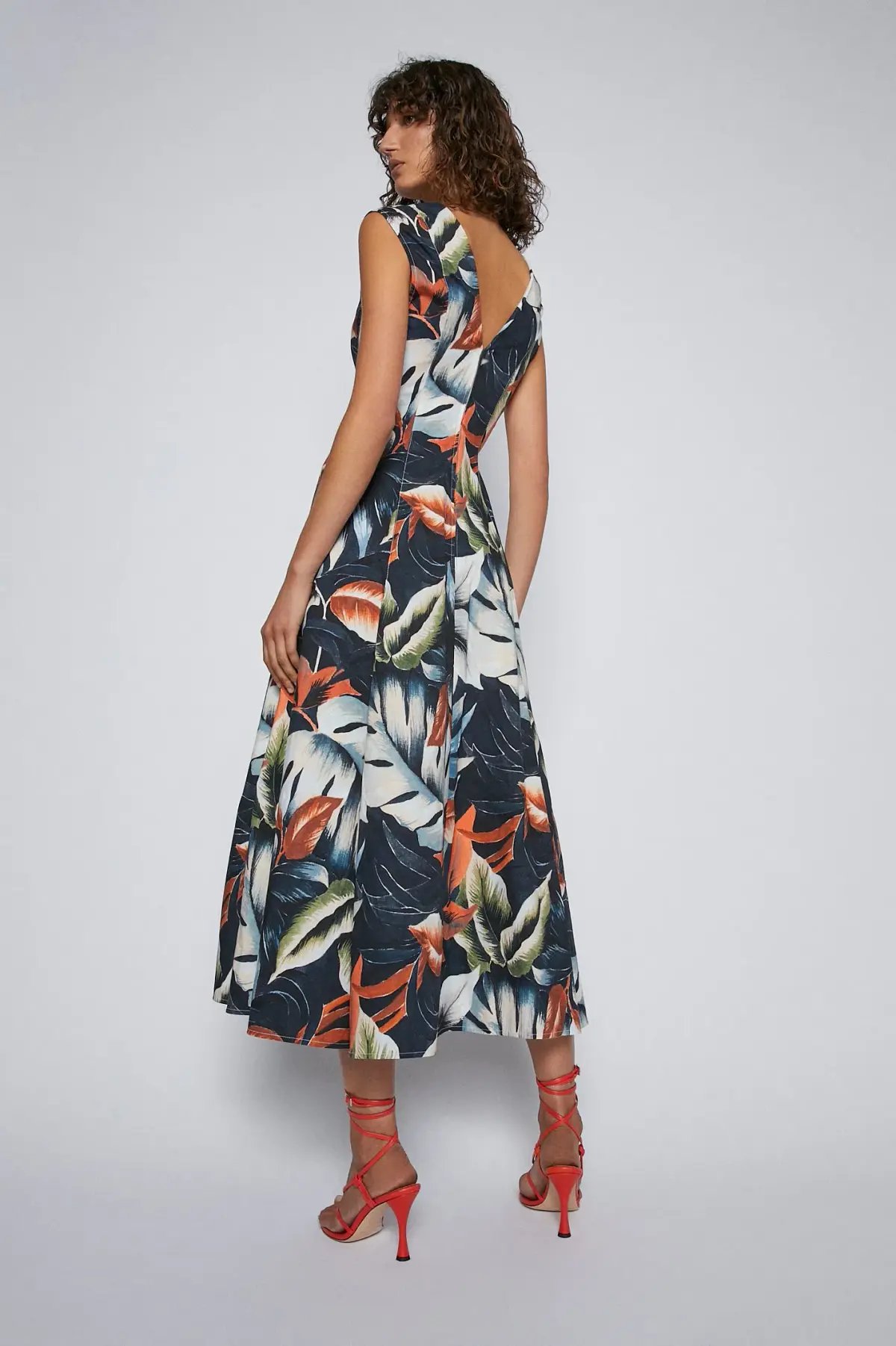 Scanlan Theodore Tropical Print Midi Dress Sienna Size 10 photo 3