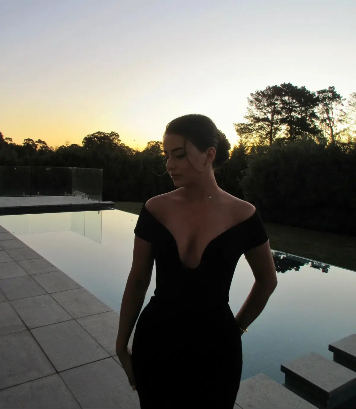Solace London Marlowe Gown Black Size 6 photo 4