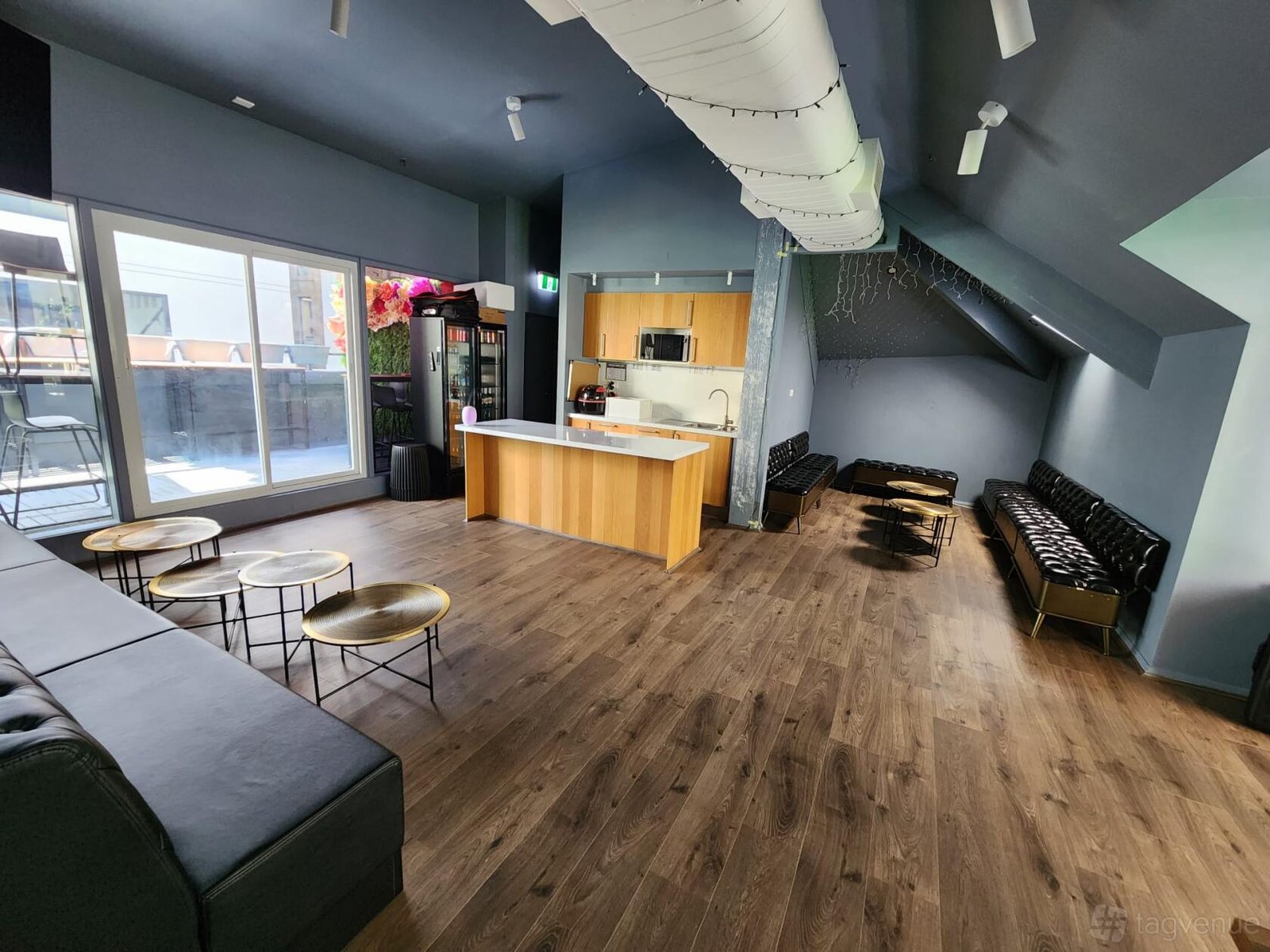 Party Nook at Loft on George photo 3