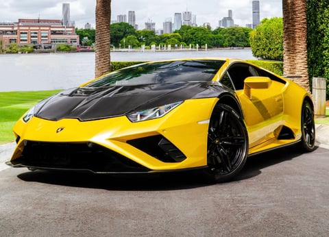 Lamborghini Huracán EVO – Date Night Drive photo 1