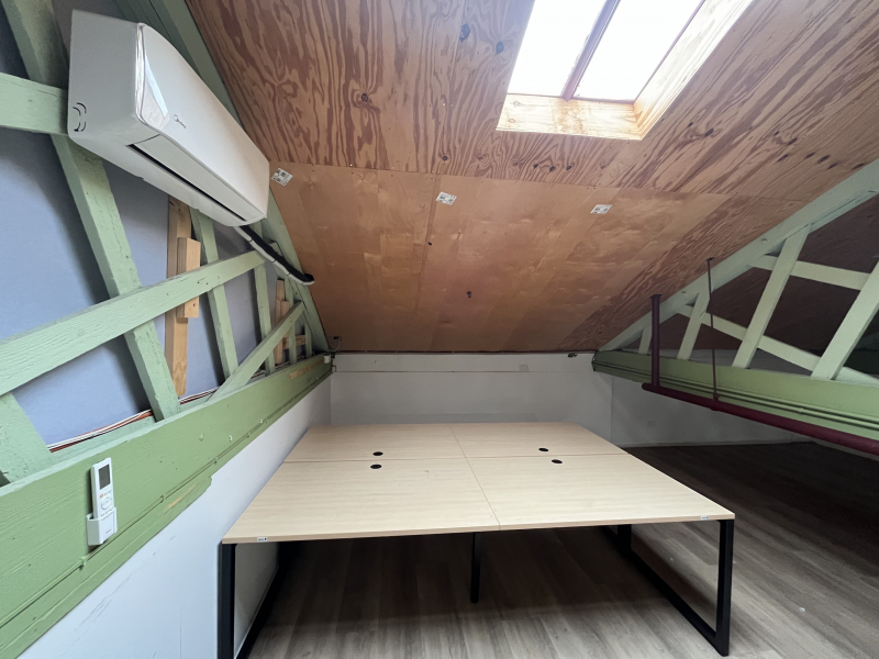 T.O.M.S Place, Private, lockable 34.8m2 office photo 2