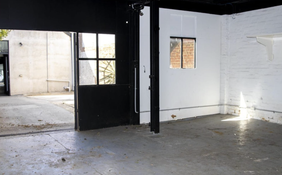 STUDIO WAREHOUSE SPACE photo 5