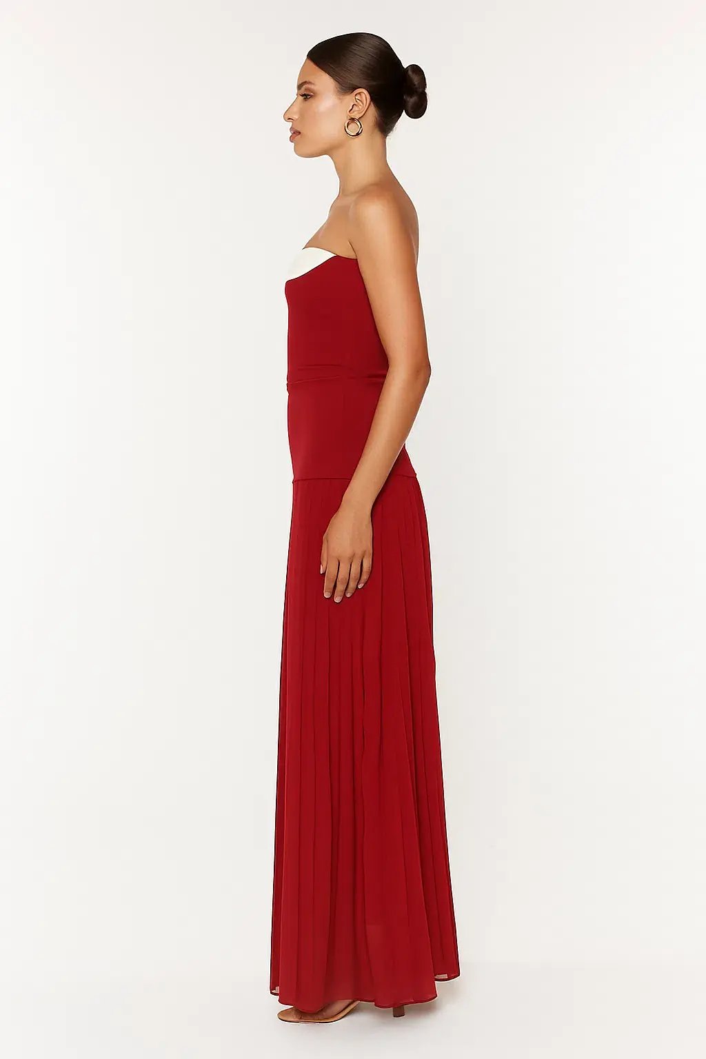 She is OLLÁ Nicolette Maxi Dress in Raspberry Size 8 photo 2