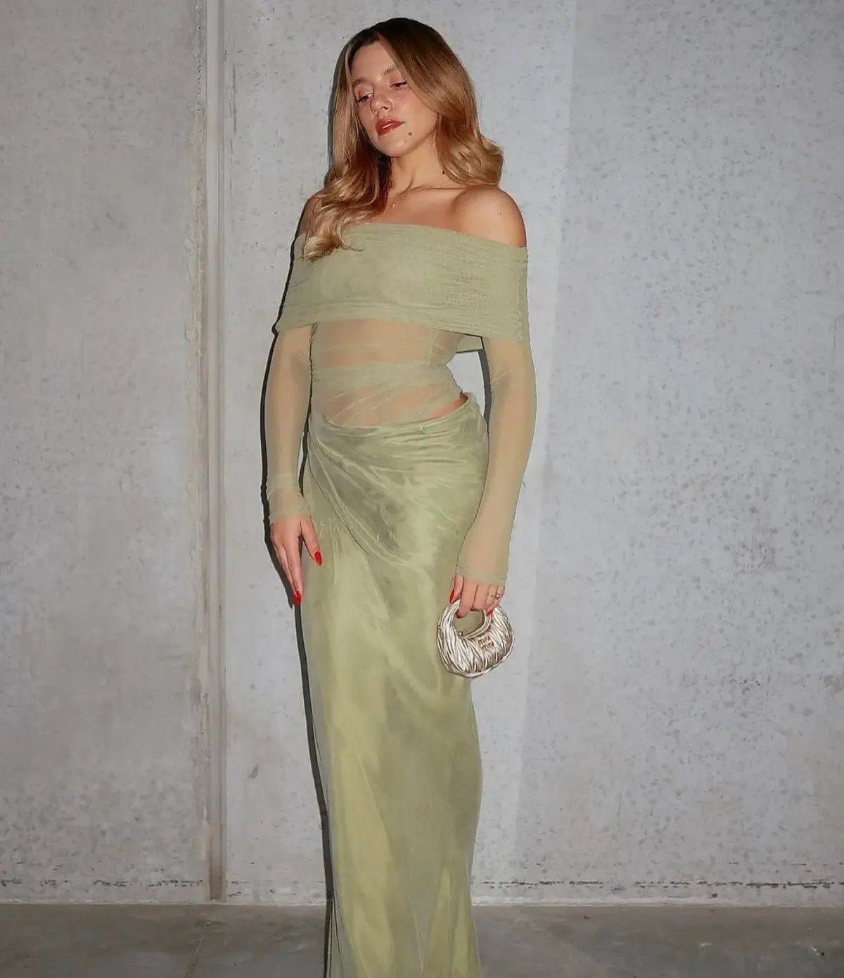 Benni Yasmin Off Shoulder Maxi Dress Pistachio Green Size 6 photo 5