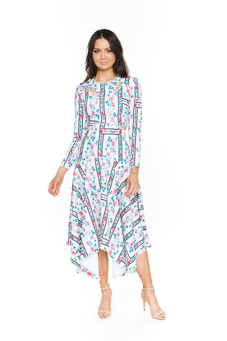 Elliatt The Continent Dress photo 4