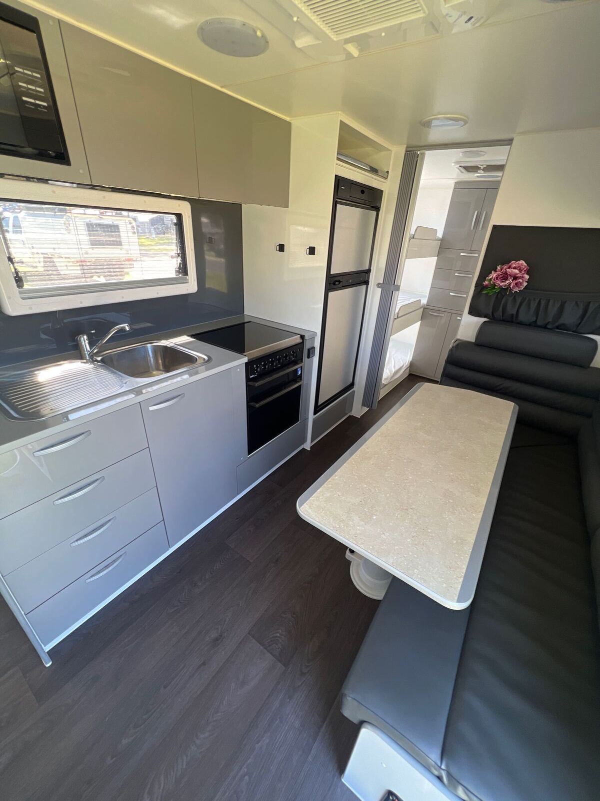 SUMMER HOLIDAY DREAMING WITH FULL SET UP TRIPLE BUNK - BLACK BETTY - BOOK ME FOR A MONTH IN JAN 2026'! photo 12