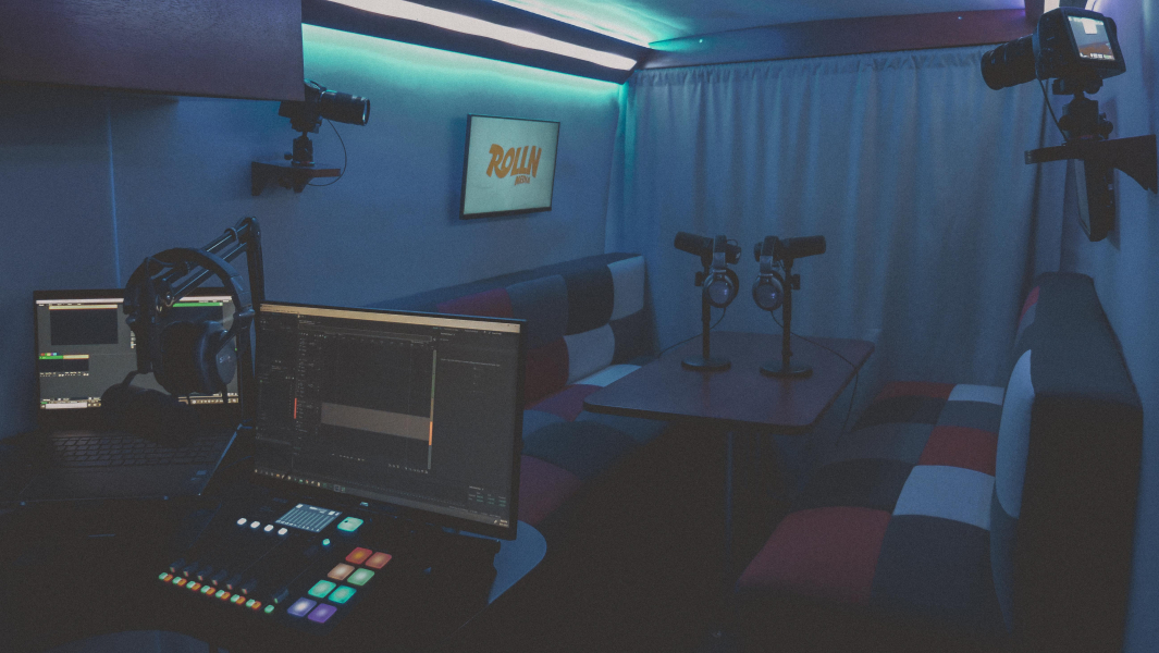 Podcast Studio Melbourne - Rolln Media photo 5