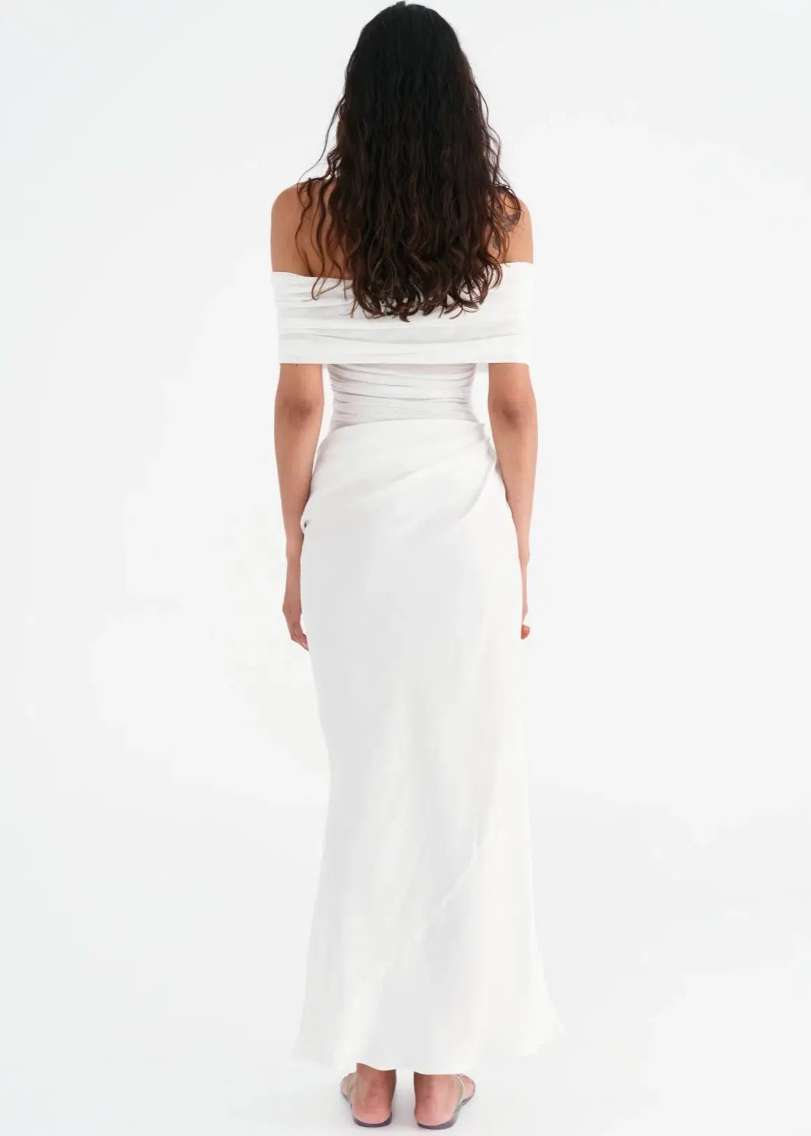 Benni Nico Dress White Off Shoulder Maxi Dress White Size 6 photo 4