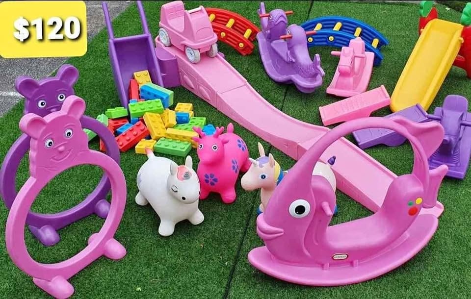 Toy packages for hire ! photo 2