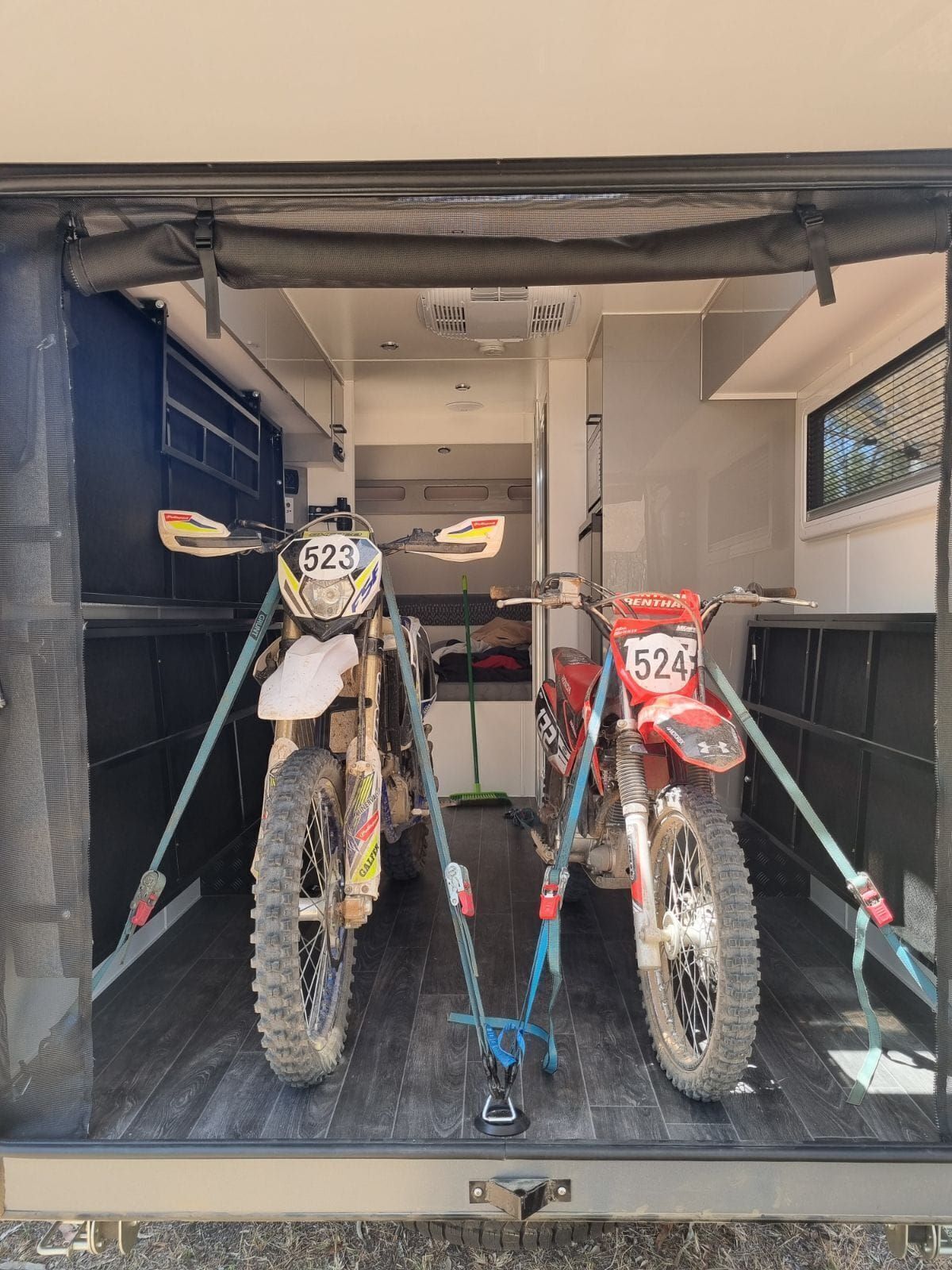 2024 Toy Hauler photo 11
