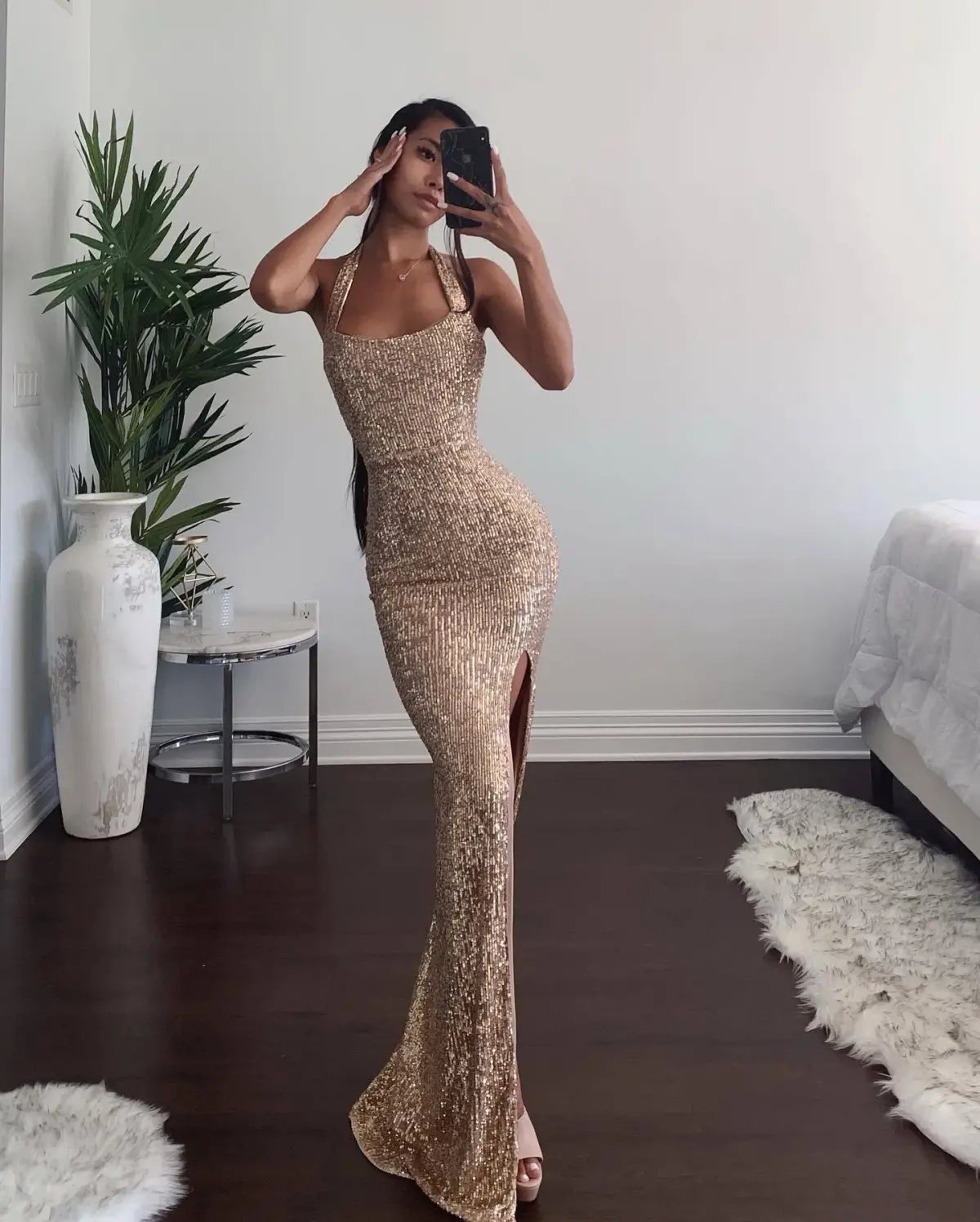 Nookie Fantasy Gown in Gold Size S / AU 8 photo 7