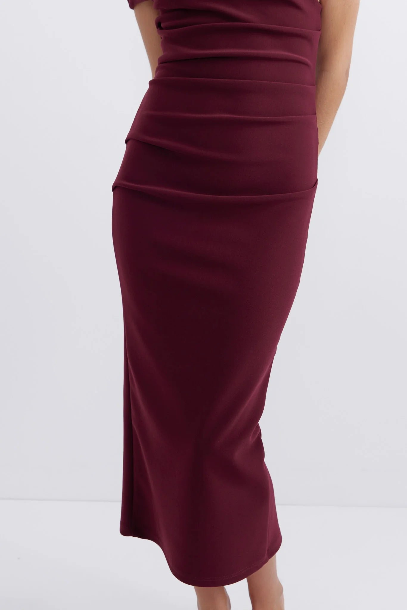 PASDUCHAS EVIE SHOULDER MIDI DRESS - WINE photo 5