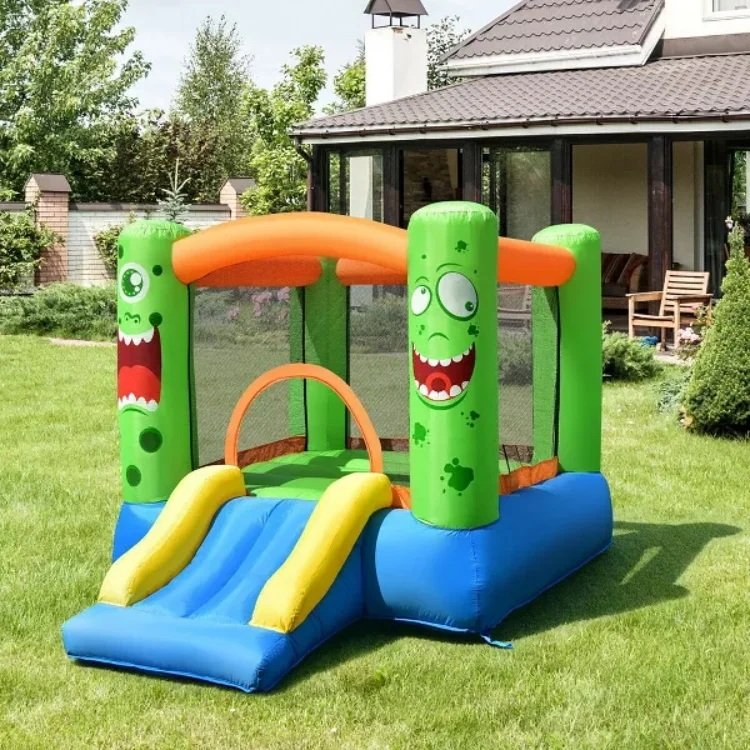 Jumping castle Hire/ Soft Play hire photo 3