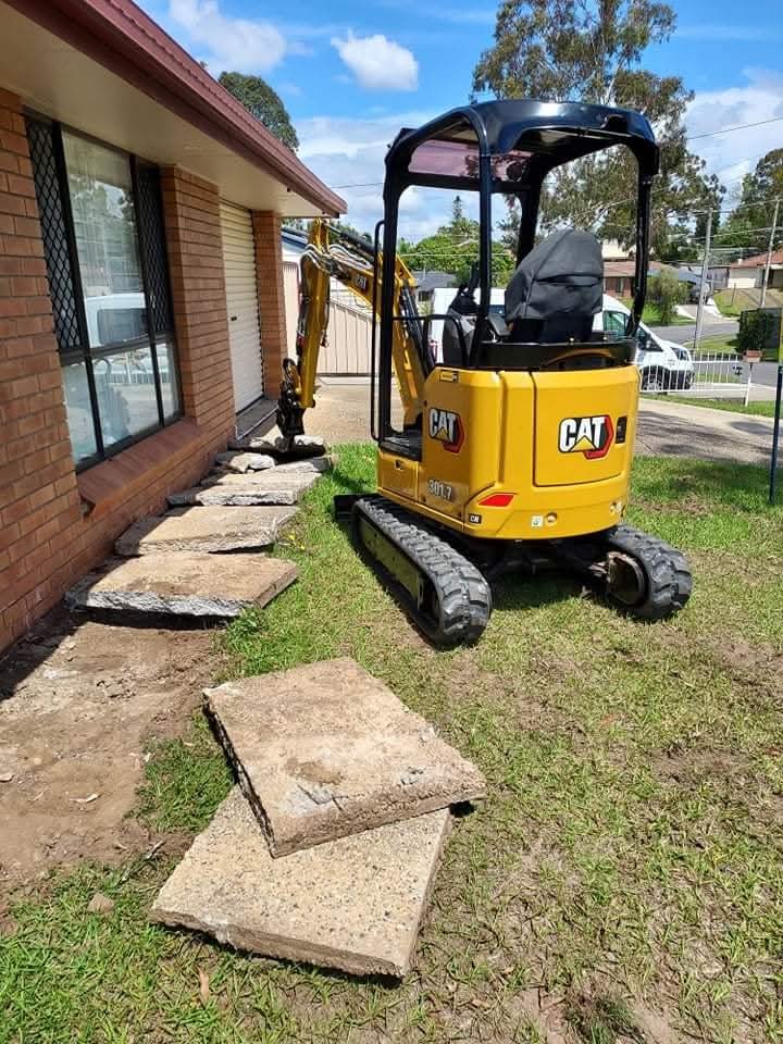 NJ Mini Ecavators & Plant Hire - Tipper Hire photo 4