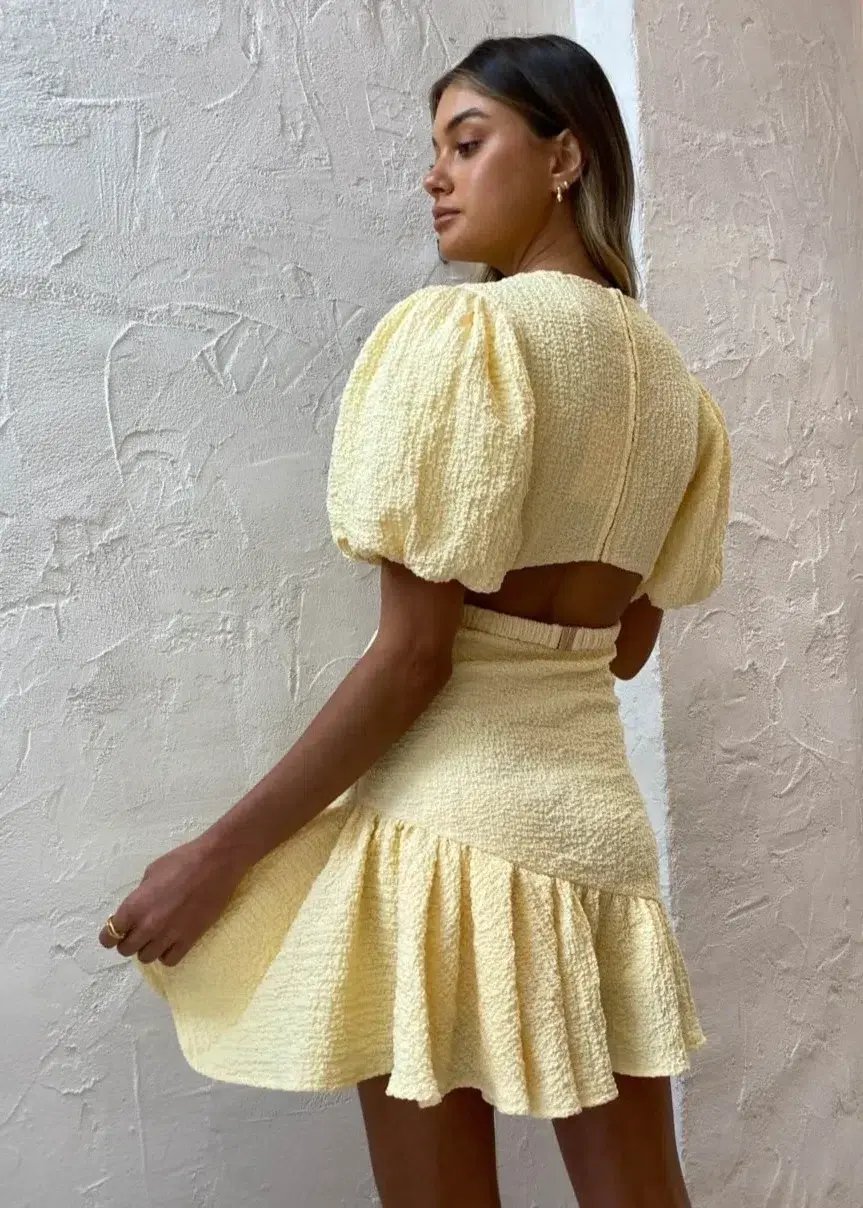 By Nicola Calypso Puff Sleeve Mini Dress Margarita Yellow Size 12 photo 3