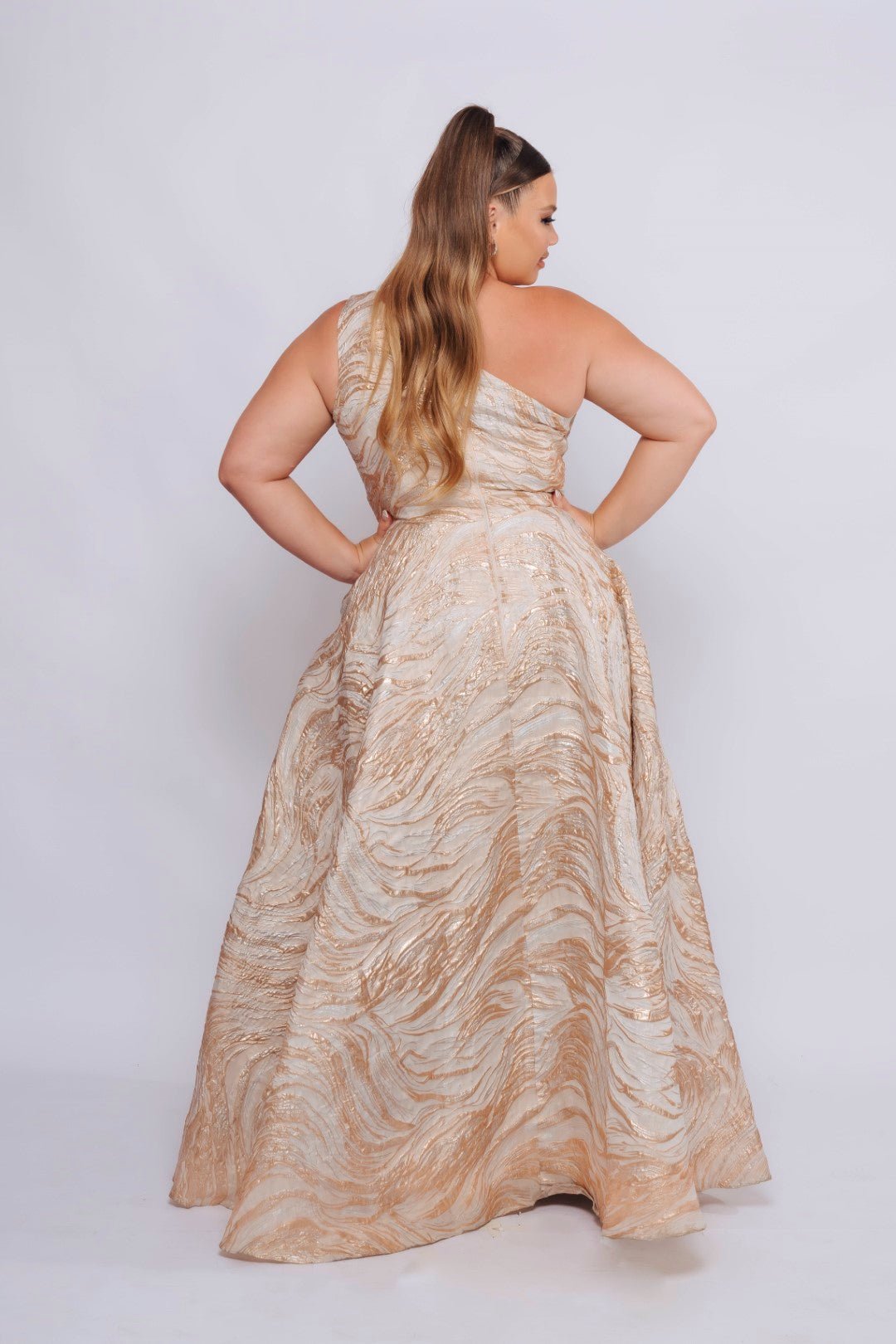SKYLAR BY JADORE ROSE GOLD photo 3