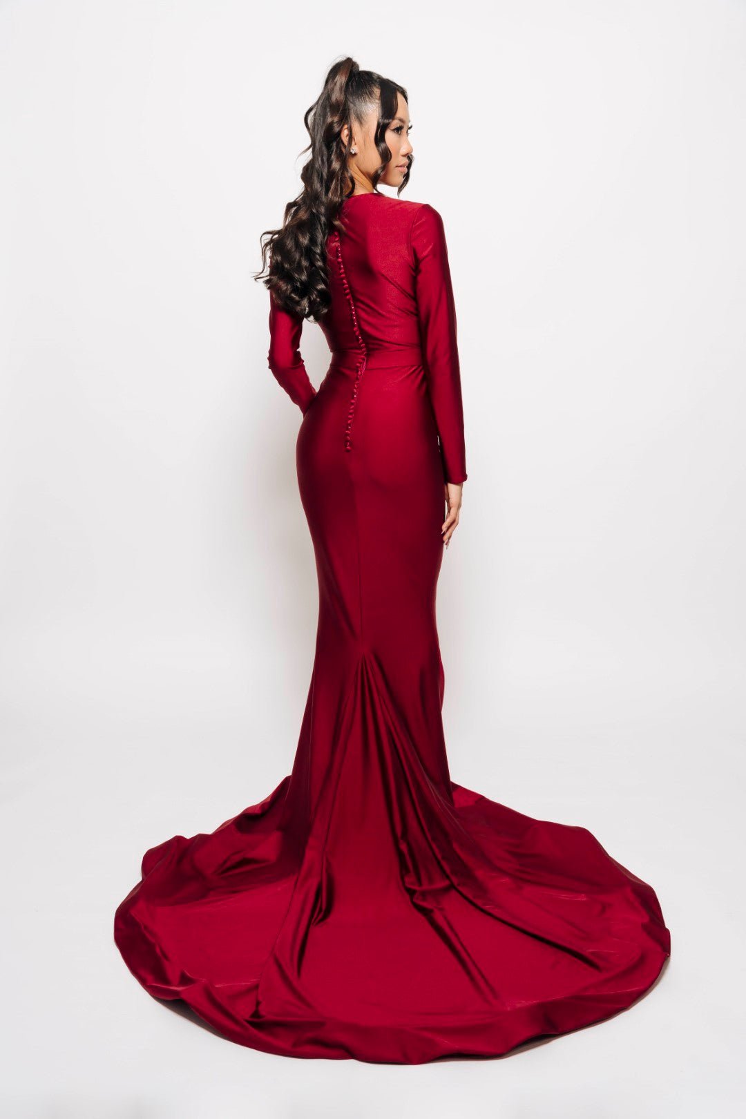 NOOR RED photo 2