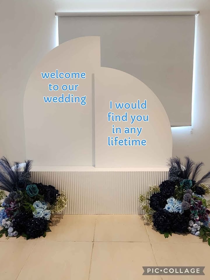 Welcome sign for hire/seating chart photo 2