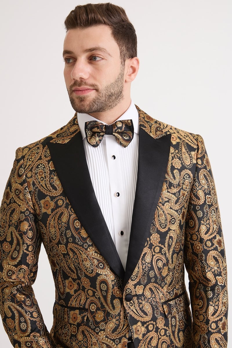 Gold Tuxedo Standard Package photo 4