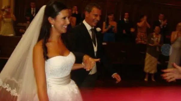 Pronovias Bridal size 10 photo 9