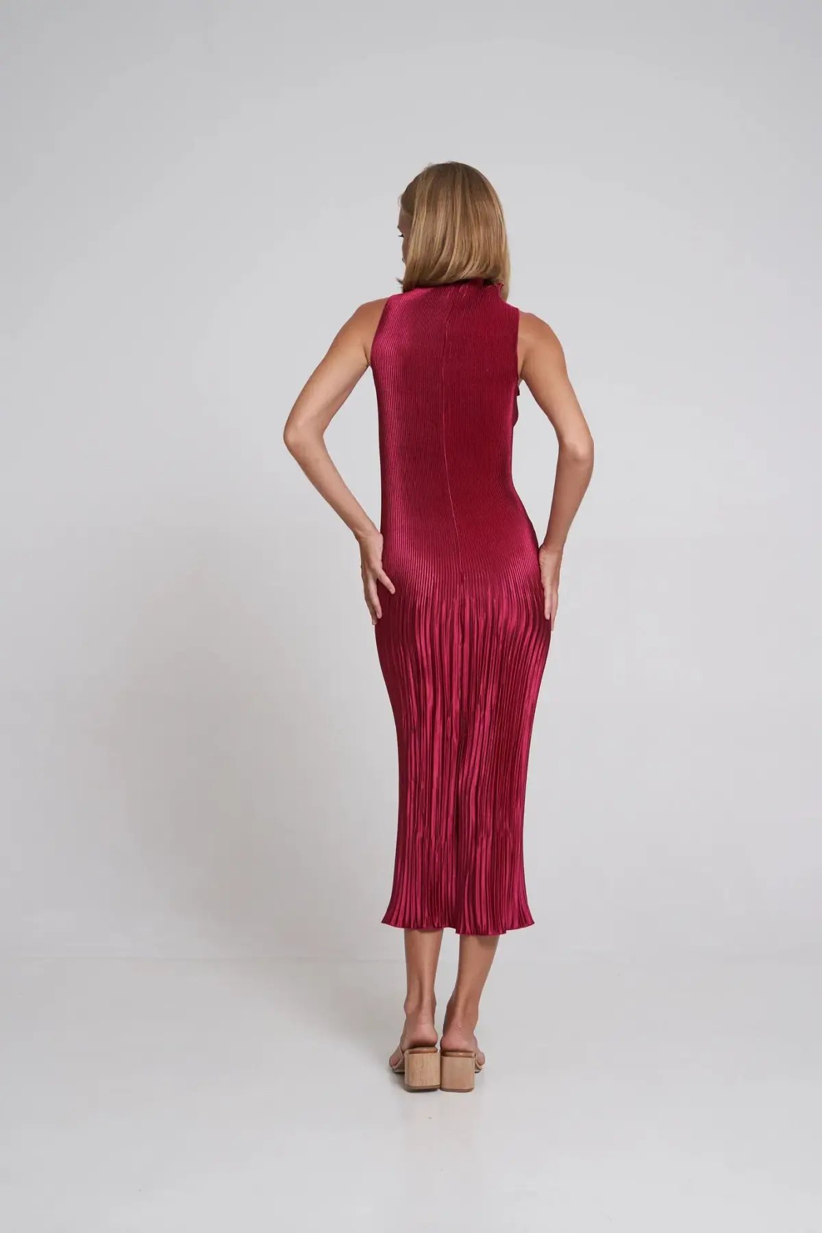 L'idee Soiree Moss Gown Ruby Size 10 photo 2