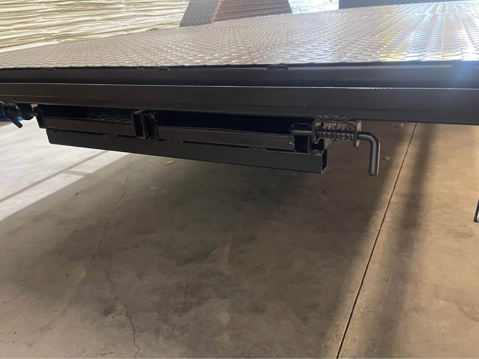 Cheapest Trailer Hire with car ramps 5.4m long tray x 2m wide photo 3