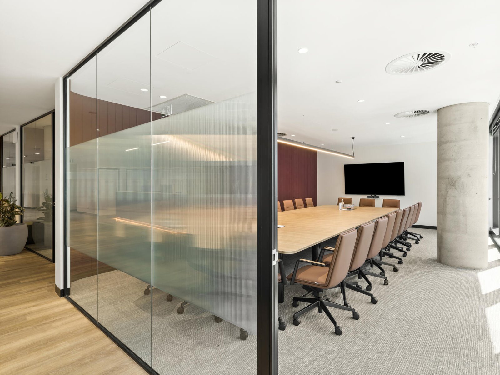 Dove Boardroom at Liberty St Leonards photo 5