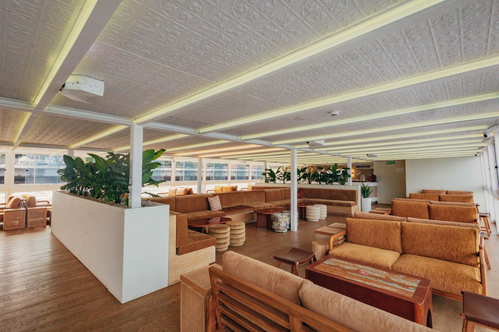 Whole Venue Hire at OASIS Brisbane photo 8