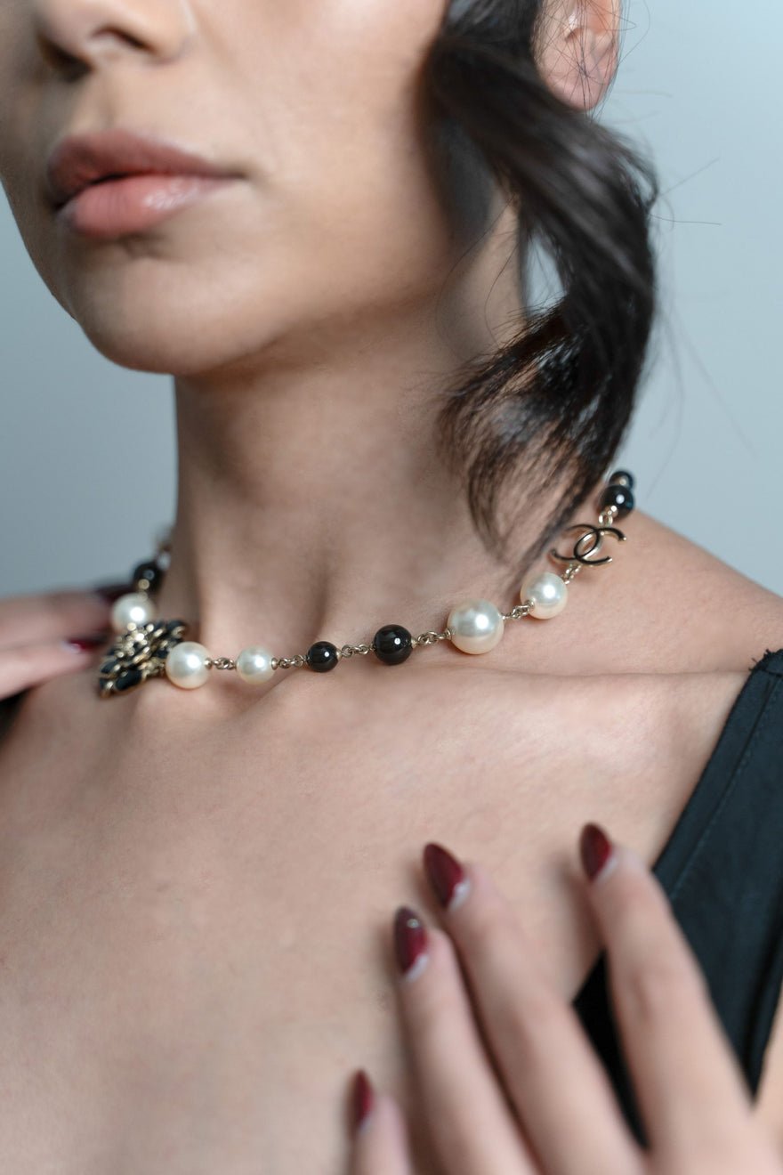 Chanel CC necklace with Camellia flower photo 3