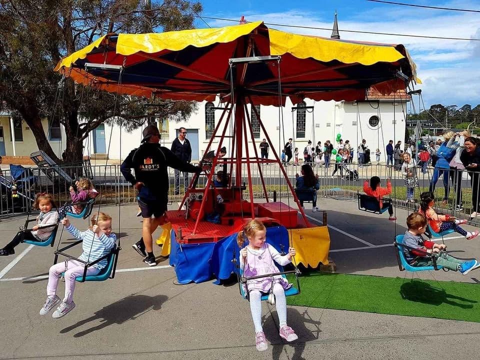 Jumping Castle & Amusement Ride Hire photo 8