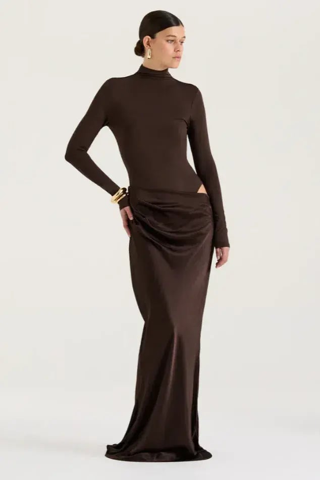 Henne Soraia Brown Size 8 photo 3