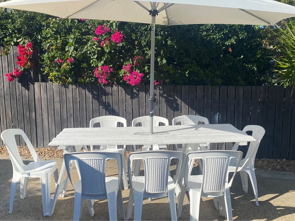 For hire table & chairs photo 8