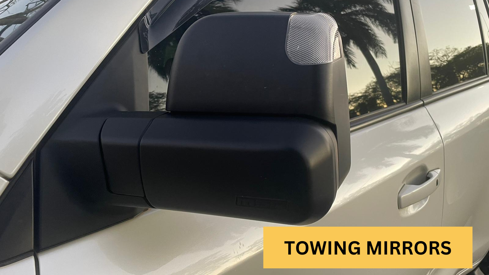 Toyota LandCruiser 200 8-Seat V8 Towing Vehicle photo 4