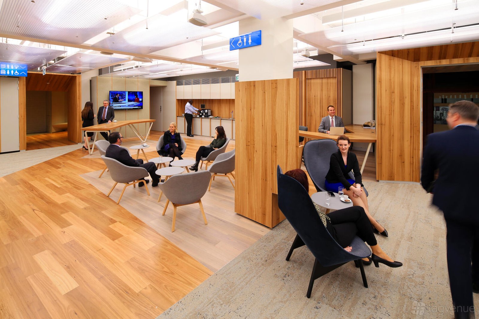 The Barlow & Pitt Room at Flex by ISPT at 477 on Pitt photo 3