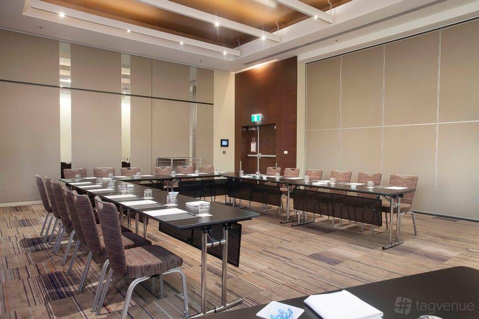 The Nexus Rooms at Pullman Sydney Olympic Park photo 6