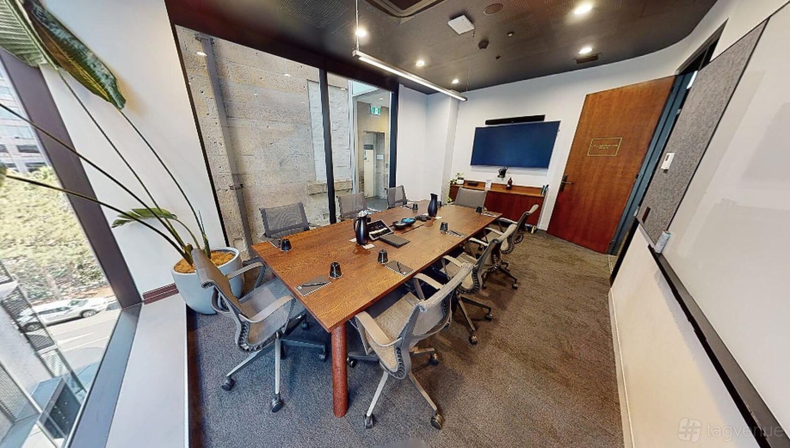 Collaboration Space at Hub Custom House photo 4