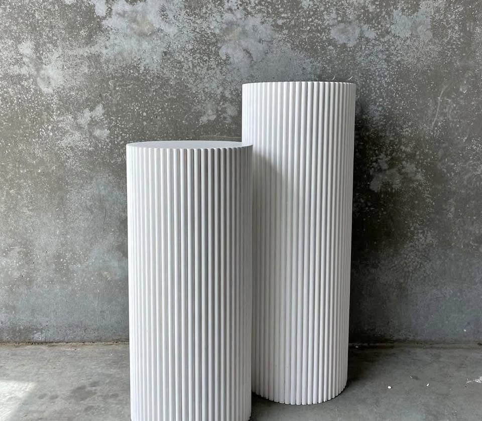 EVENT HIRE - rippled display plinths photo 4