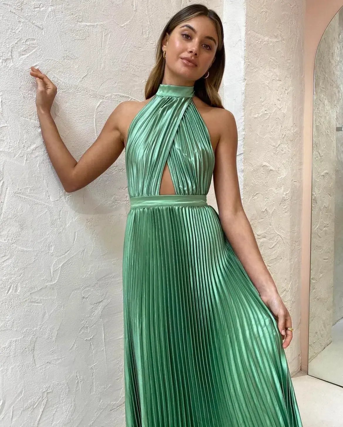L’Idee Renaissance Gown in Sea Green Size 8 photo 2