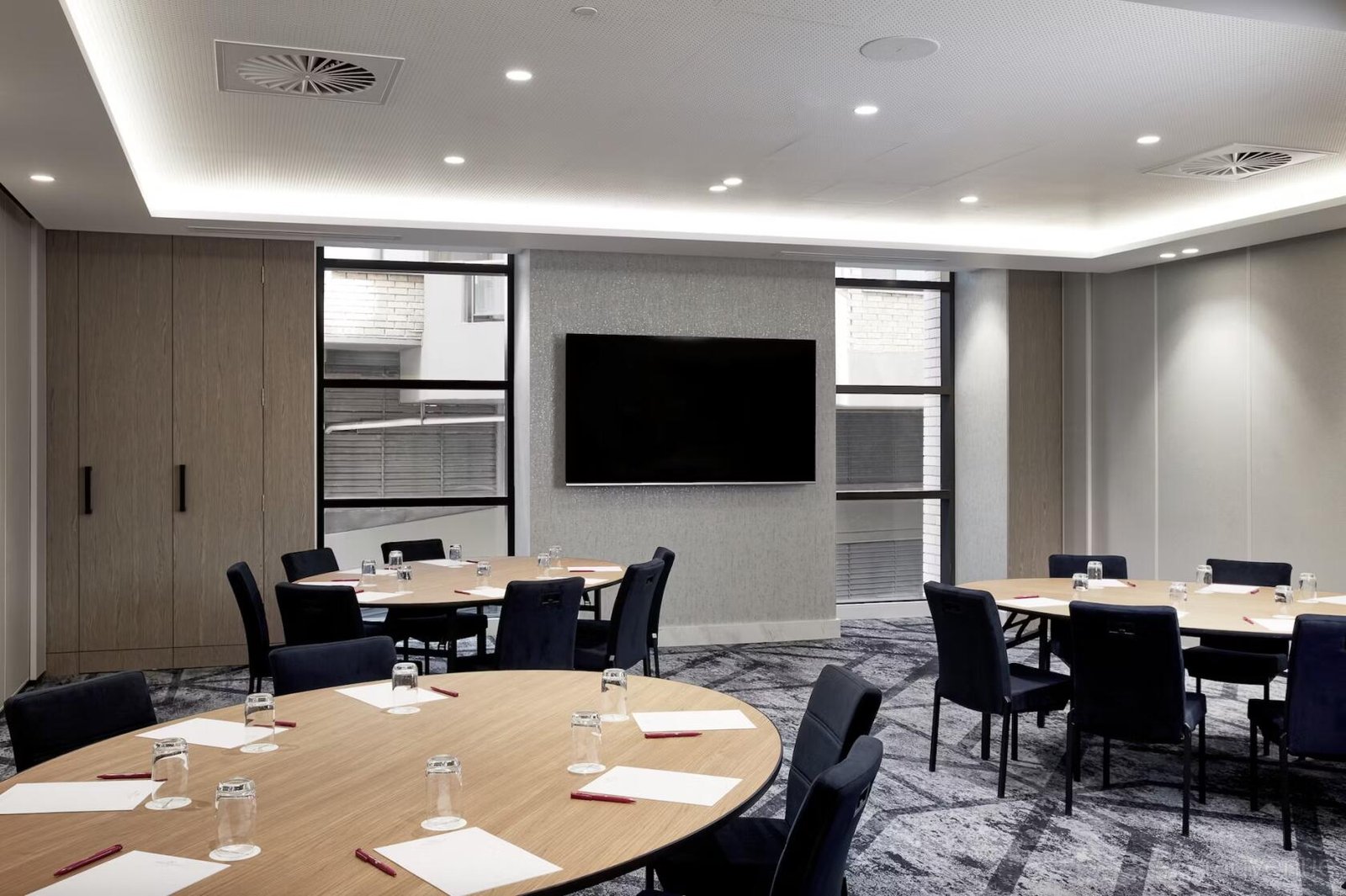 Gallery Two at Crowne Plaza Sydney Darling Harbour photo 2