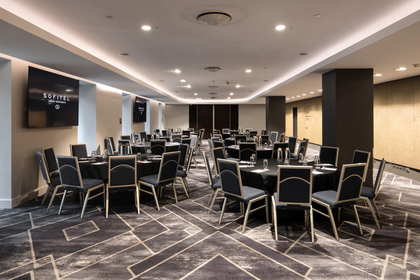 Adelaide Room at Sofitel Sydney Wentworth photo 2