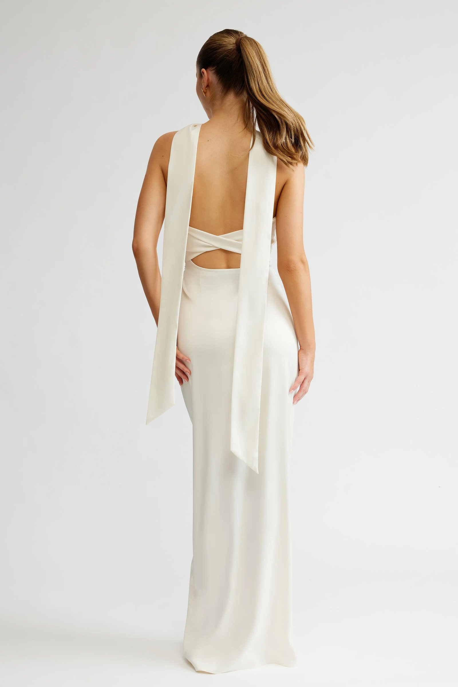 LEXI CATALINA DRESS - OYSTER photo 4