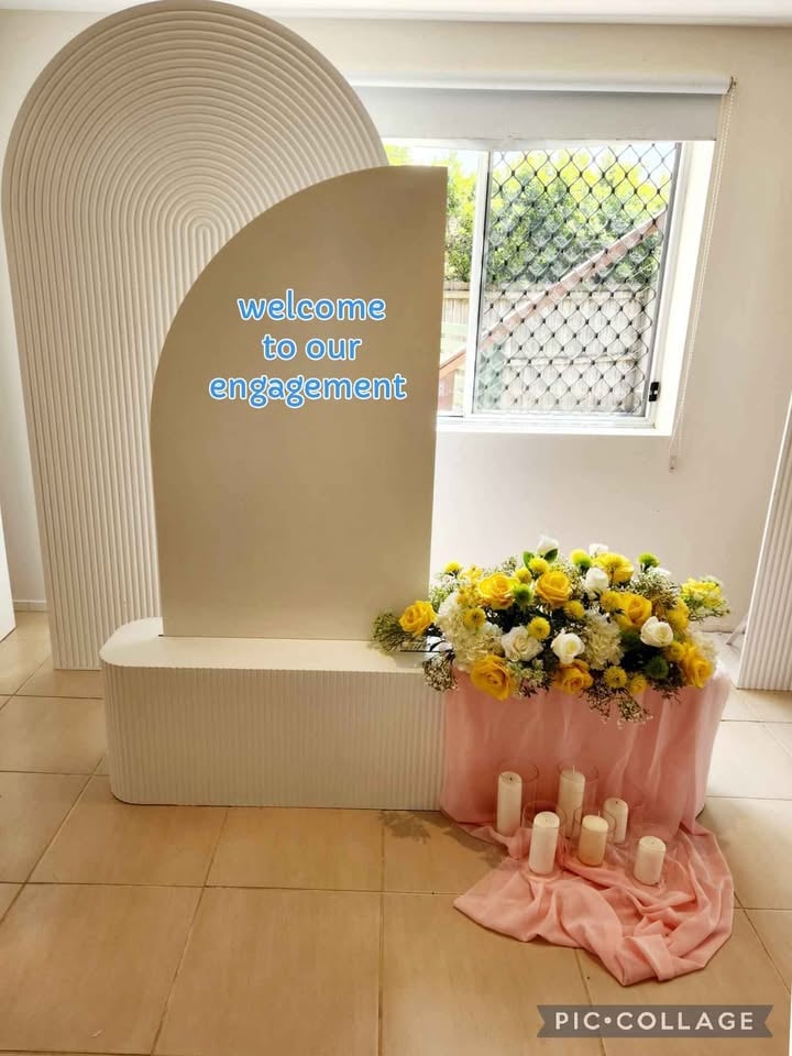 Welcome sign for hire/seating chart photo 4