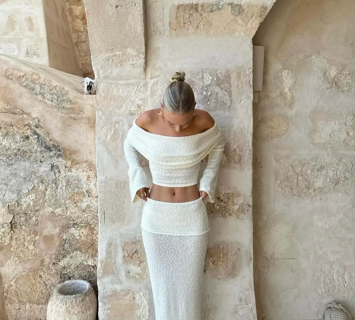 Wanderdoll Yasmin Boucle Knit Coord Cream Size XS / AU 6 photo 4
